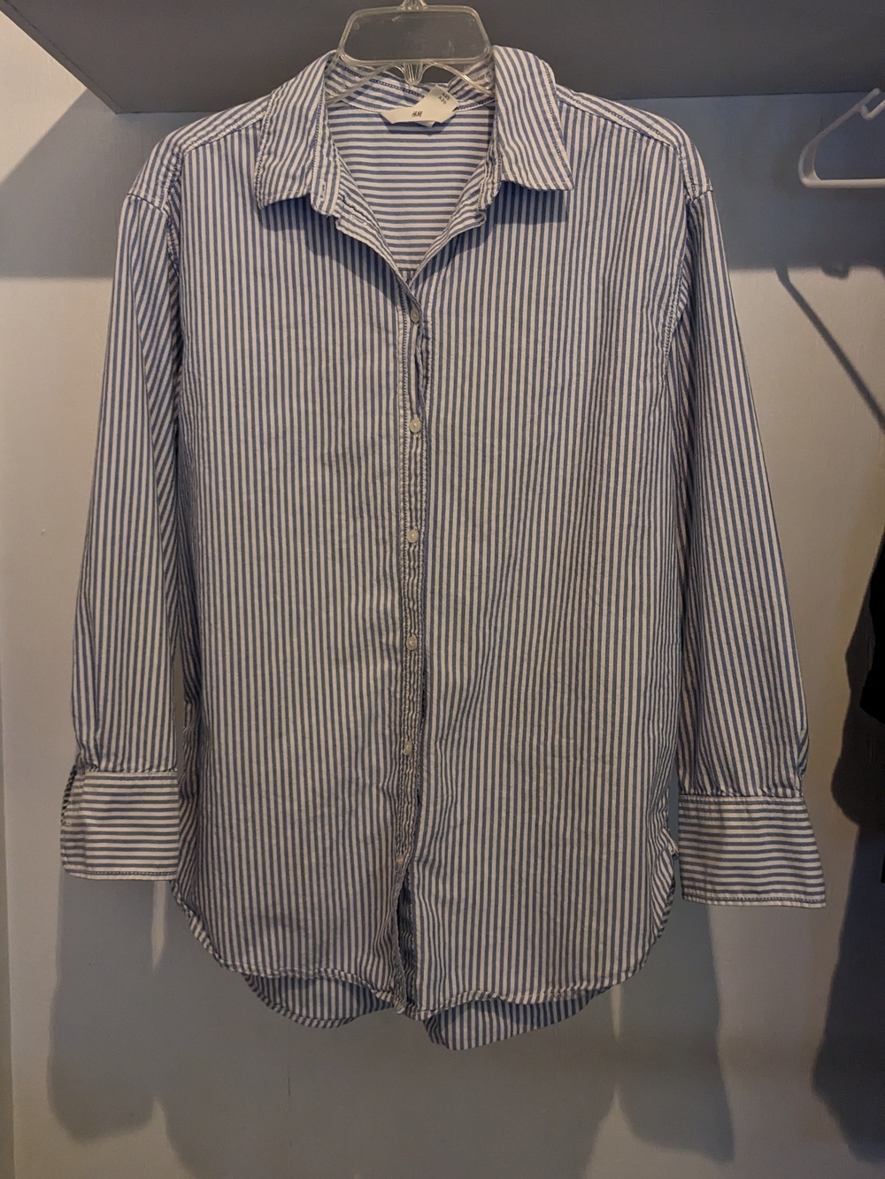 H&M Blue and White Stripe Casual Button-Down Shirt Quiet Luxury 100% Cotton
